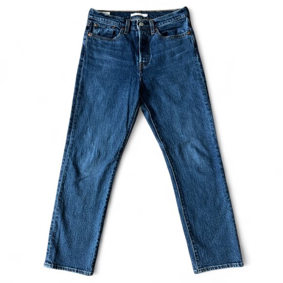 Levi’s NWOT Wedgie Straight Jeans Dark Wash “Unstoppable Wear” Button Fly 28 - Picture 4 of 11